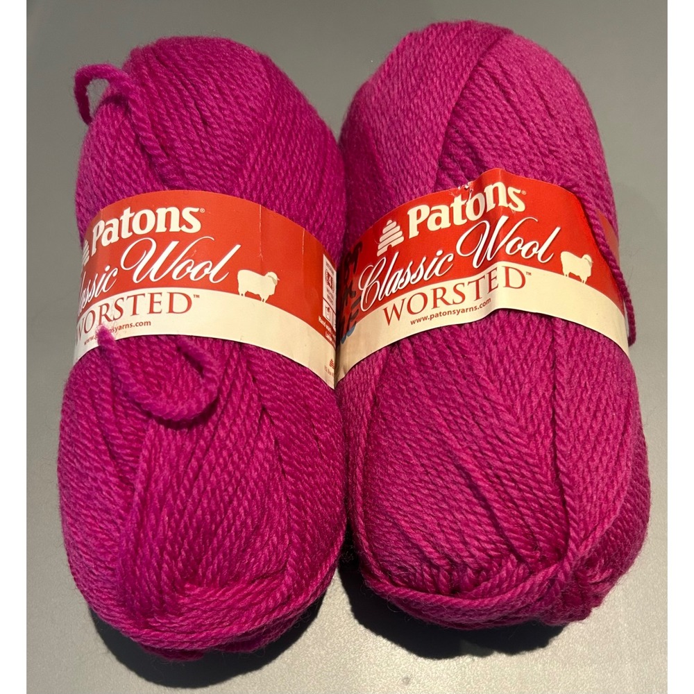 Patons Classic Wool Worsted Yarn Orchid 77404 Pink Purple 100% Wool 2 Skeins